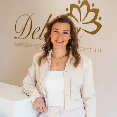 Nagelopleiding • Delicia • Lisa van der Heide profile