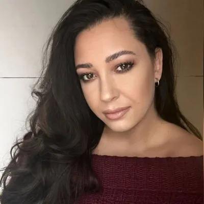 Delila Pipoly profile