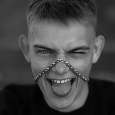Дем’ян Шиян profile