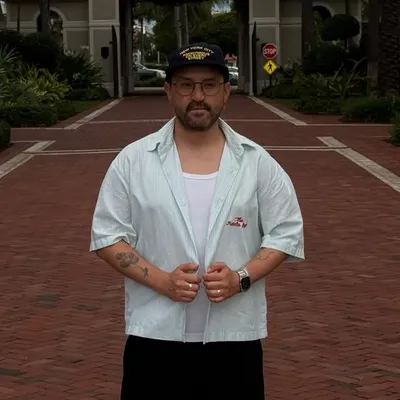 Denis Krasnoperov profile