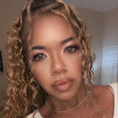 Denekia Carmel profile