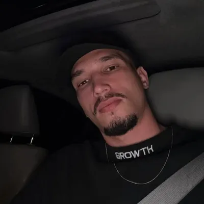 Dennis Souto profile