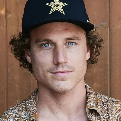 Dennis Enarson