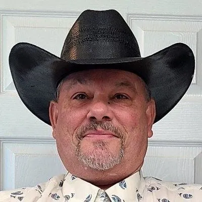 Derek Sample profile