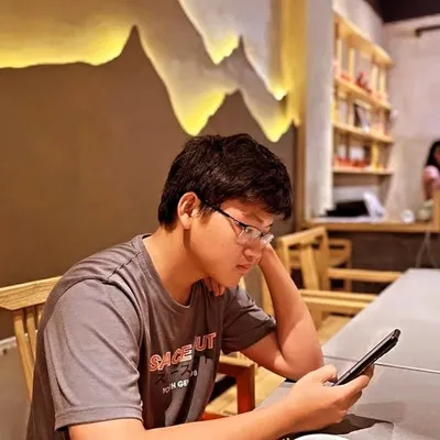 Dermian Go profile