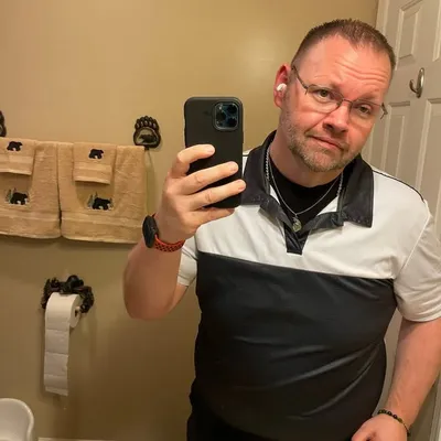 Derrick Hammer profile