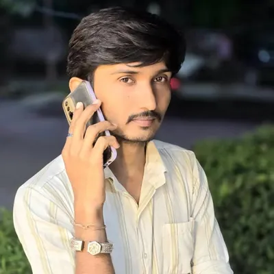 Desai Naran profile