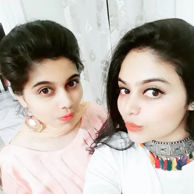 Deshwal_sisterz profile