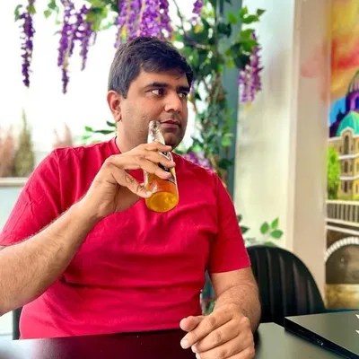 Desi Bhookad profile