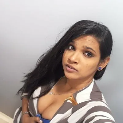 THE HOTTIE profile
