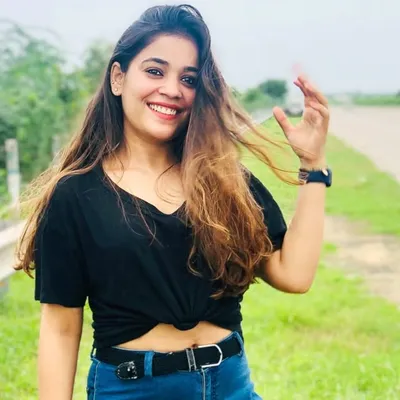 Akanksha Singh profile