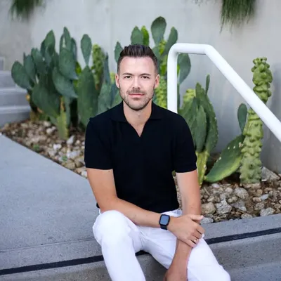 JOEL MCCOOEY / INTERIOR DESIGN profile