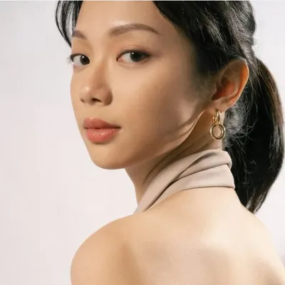 Desthalia 吳媚貞 profile