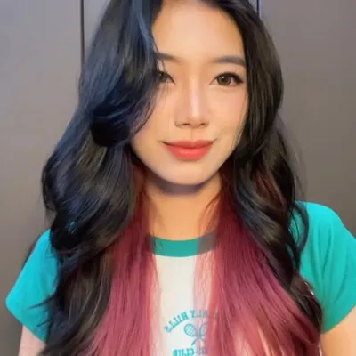 Desy Genoveva profile