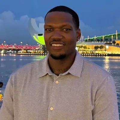 Deon Thompson profile