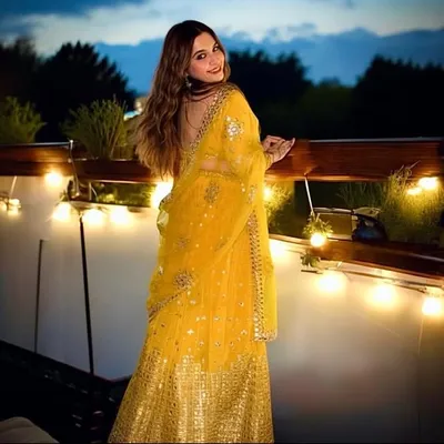 Devanshi Shah ✨ profile