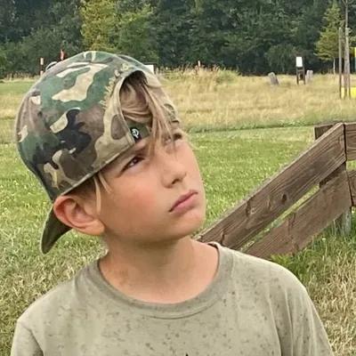 Deven - Keanu profile