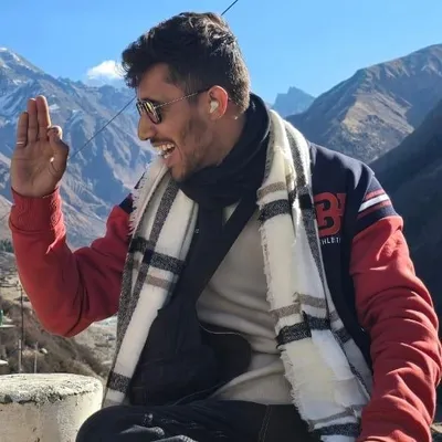 Devesh Bodhwani profile