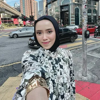 Dewi Retno Kasimpar | Hotel Reviewer profile