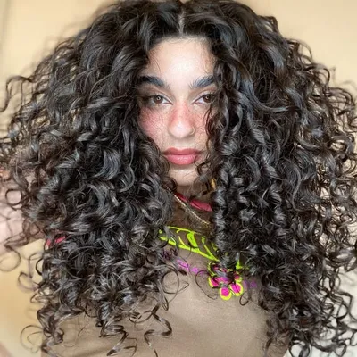 Ysabella•Curly Hair Tips profile