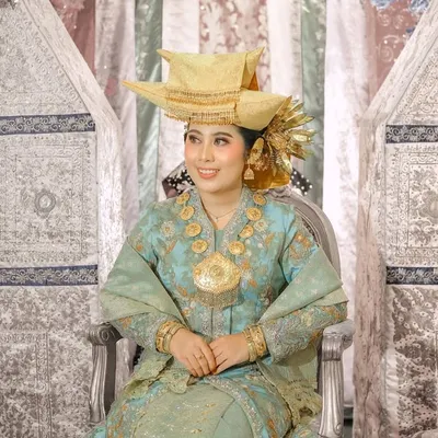 Devina Mulya Utami profile