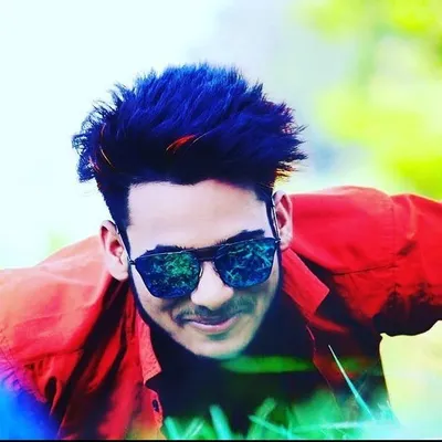 Dfn Avesh Khan profile