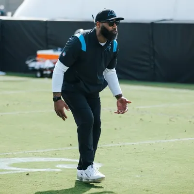 DeAngelo Hall profile