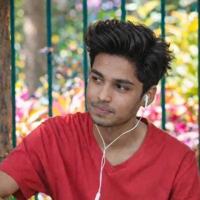 DHANUSH ๐ profile