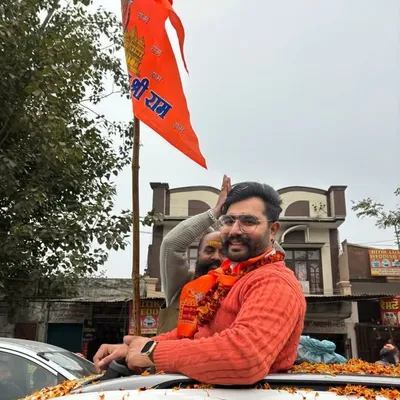Dhanveer Sareen profile