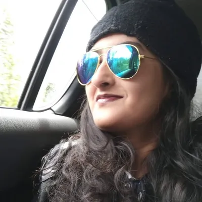 Dhara Gandhi profile