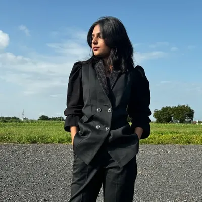 Dharmi Solanki profile
