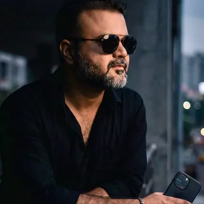 Virdhaval K Gandhi ๐ฎ๐ณ profile