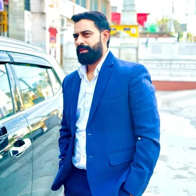 Dheeraj Bhardwaj profile