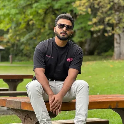 Dheeraj S Gowda