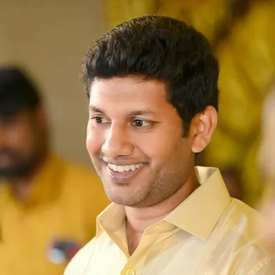 Karthik Swaminathan profile