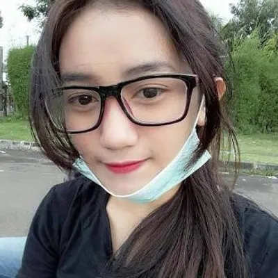 Dhina 1992 Instagram profile photo