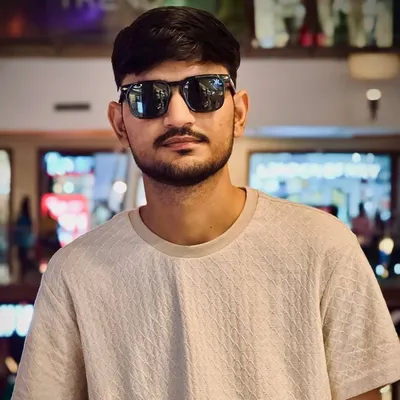 Dhiraj Lochib profile