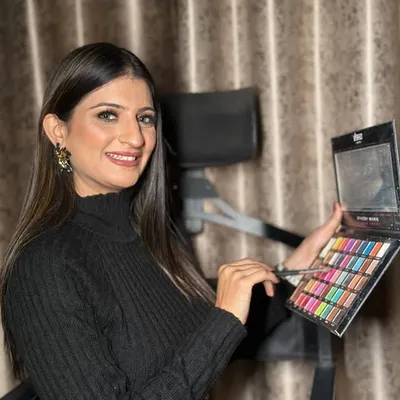 dhruti jariwala profile