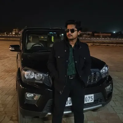 Dhruv profile