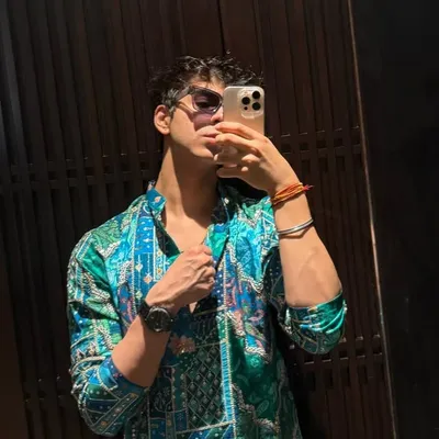 dhruv profile