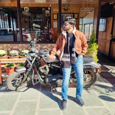 Dhruv Mahajan profile