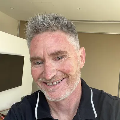 Dave Hughes profile