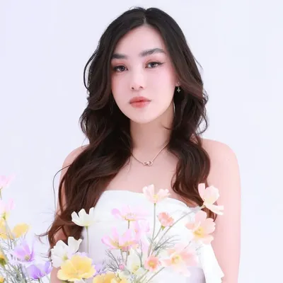 Diana Bakar ๐ธ profile