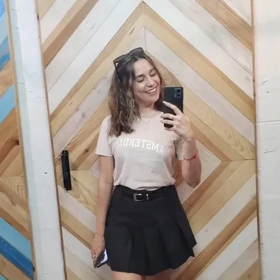 Diana Perez profile