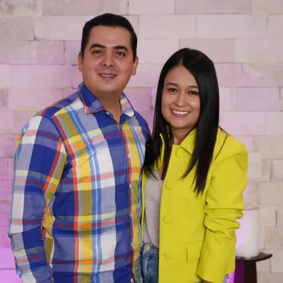 Diana & Juanpa profile