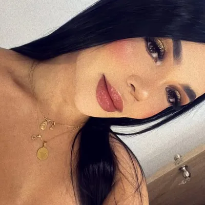Diana Hoyos profile