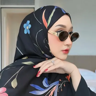 Dian Pelangi profile