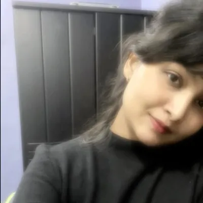 Devanshi Agrawal🦋 profile
