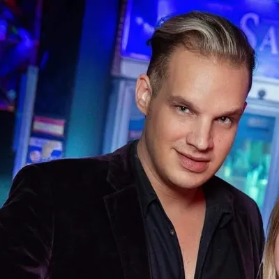 Max Dienst profile