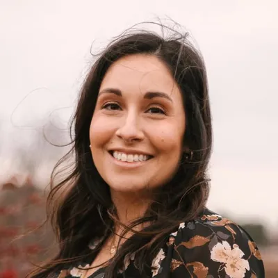 Raquel Shover profile